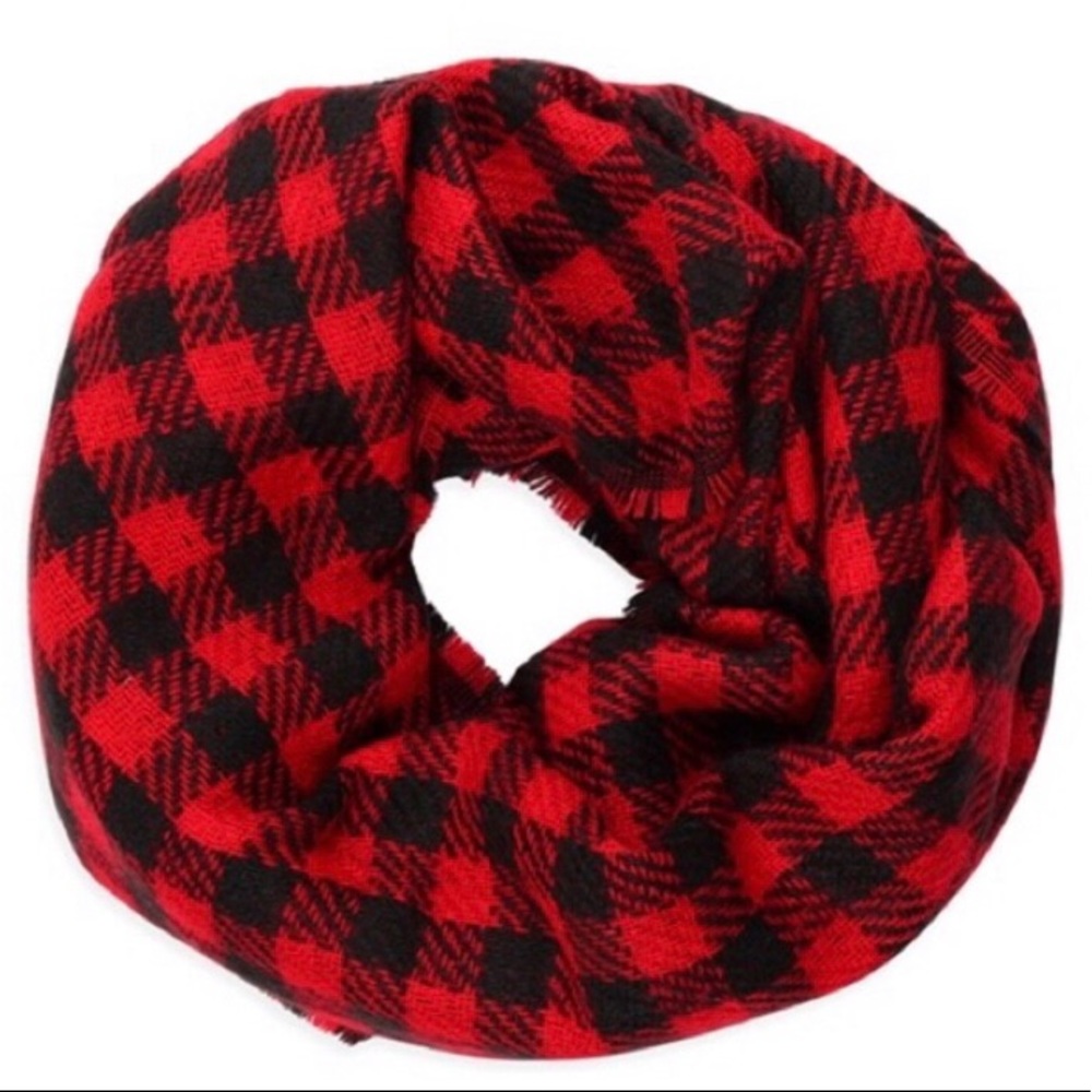 Women’s buffalo plaid infinity scarf fall winter trendy scarf - Picture 4 of 4